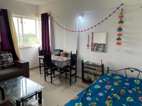 Garden Apartments Ecstasy - 1 Bedroom in a shared 3bhk with access to all facilities